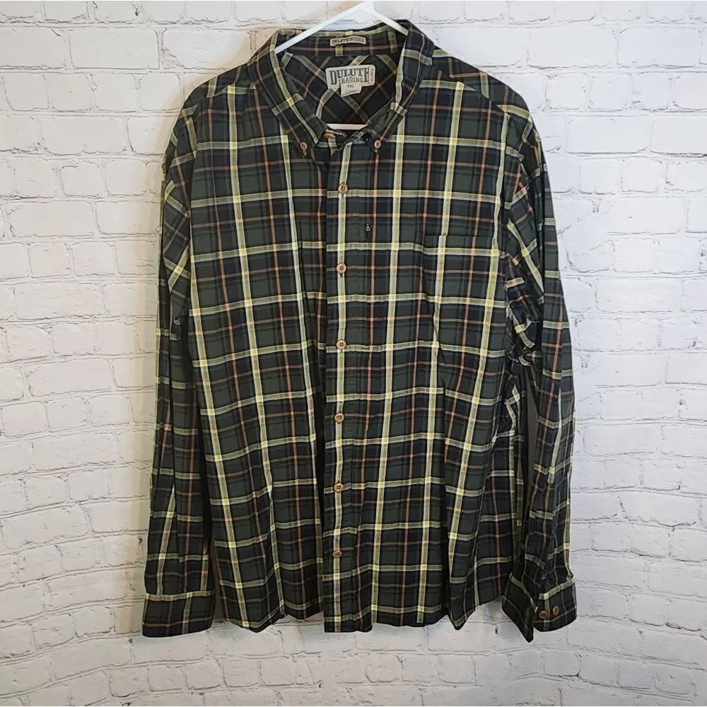 Men's Duluth Trading Co "untucked" slim fit longsleeve shirt, size XXL